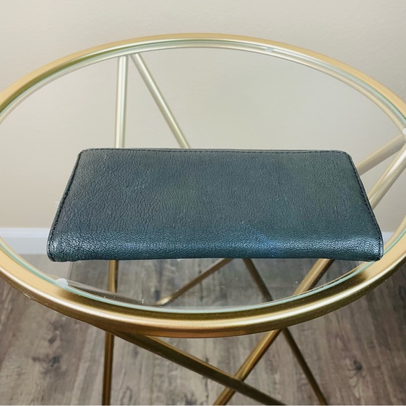 Michael Kors Women’s Black w/ Gold Zip Around Multi Pocket Clutch Wallet - Picture 6 of 12